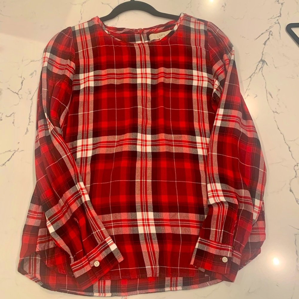 Women’s LOFT size small plaid top